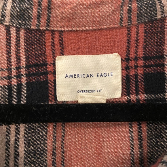American Eagle Women’s Oversized Flannel Shirt - Picture 2 of 5